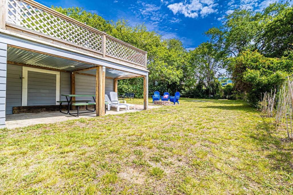 Gorgeous Centrally Located Ocean View 2 King, Huge Private Yard & Deck, Firepit, Bbq, & Game Tables Myrtle Beach Exterior photo