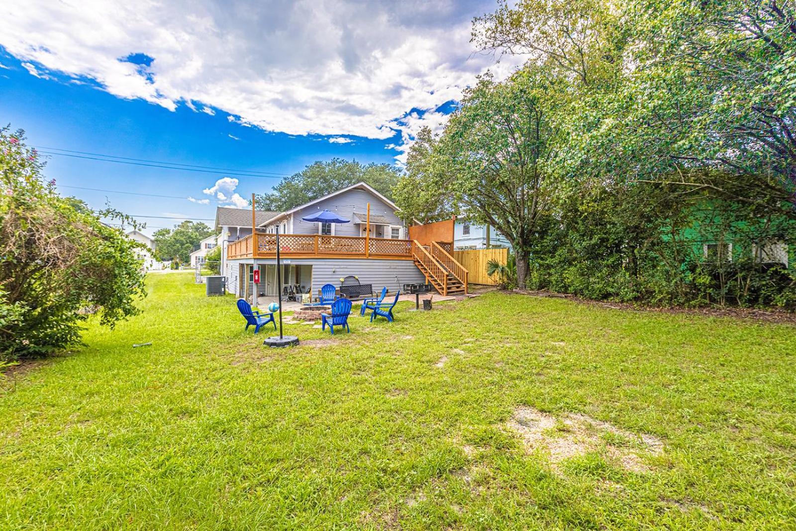Gorgeous Centrally Located Ocean View 2 King, Huge Private Yard & Deck, Firepit, Bbq, & Game Tables Myrtle Beach Exterior photo